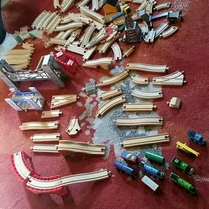 Wooden Thomas the train set Lots
